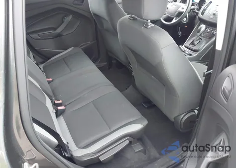 2016 Ford Escape S from USA, damaged, VIN 1FMCU0F76GUB70187